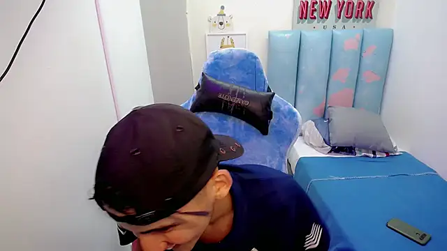 Houston bby  online show from February 2026 07:34:01 PM