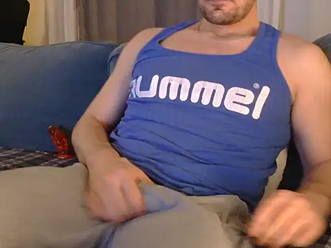 Snapshot of newboydaniel chatting on February 2026 11:27:02 PM newboydaniel online show from February 2026 11:27:02 PM