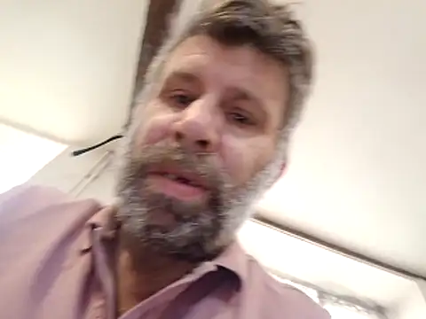 stud2512 online show from April 2026 03:04:01 PM