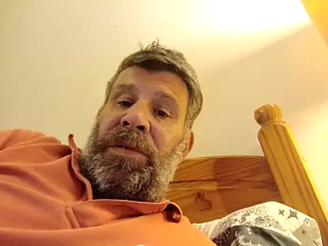 Snapshot of stud2512 chatting on June 2026 05:04:01 PM stud2512 online show from June 2026 05:04:01 PM