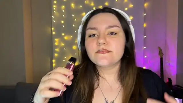 RiotKitten1 online show from February 2026 02:34:02 AM