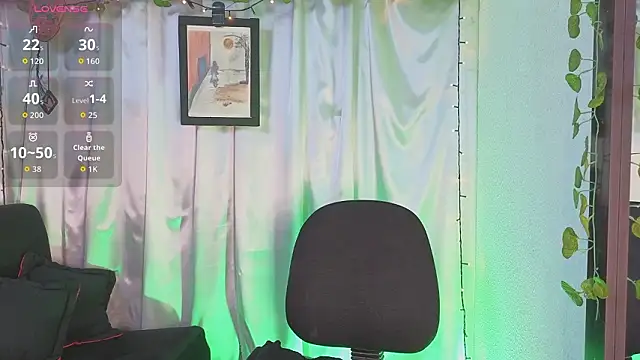 LeanaMaturee online show from March 2026 12:05:03 PM