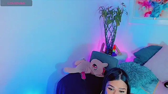 Snapshot of hot_luckyangel01 chatting on February 2026 06:35:01 AM hot luckyangel01 online show from February 2026 06:35:01 AM