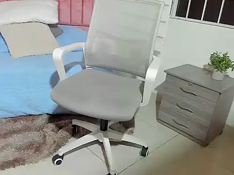 Maverick angel online show from April 2026 05:09:02 PM