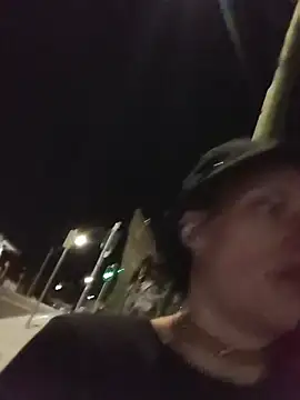 SmashNTrash91 online show from April 2026 05:28:01 PM