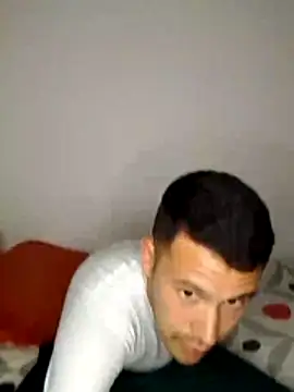 Snapshot of Ferrandiz23 chatting on March 2026 11:44:01 PM Ferrandiz23 online show from March 2026 11:44:01 PM