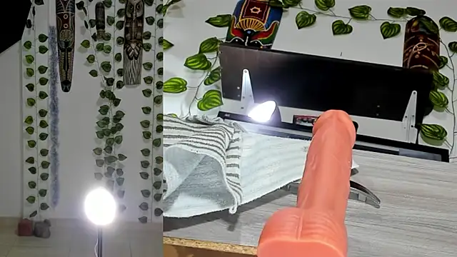 bella  funny online show from May 2026 06:39:01 PM