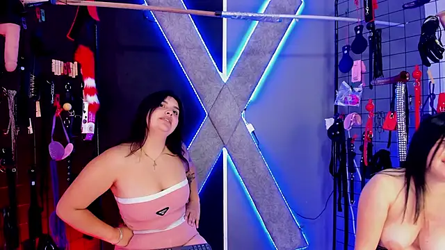 Sheila BDSM  online show from April 2026 03:32:02 PM