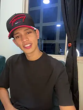 HarryGaze online show from March 2026 06:37:01 AM