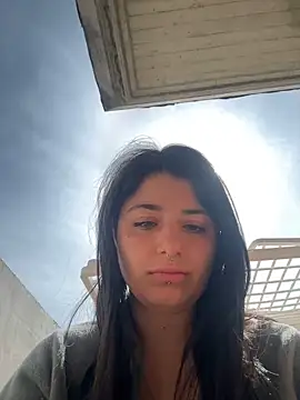 Snapshot of maryzoe05 chatting on April 2026 10:13:02 AM maryzoe05 online show from April 2026 10:13:02 AM