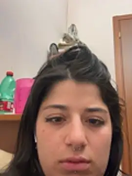 Snapshot of maryzoe05 chatting on April 2026 09:15:02 PM maryzoe05 online show from April 2026 09:15:02 PM