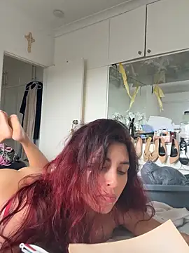 touchmybodybaby online show from February 2026 11:47:02 PM