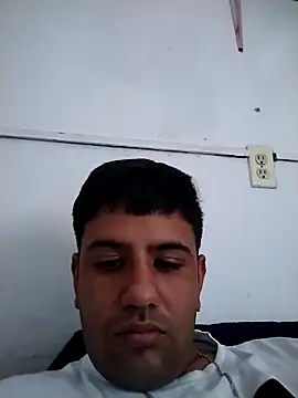 Snapshot of trox_memide21cm chatting on April 2026 10:59:01 PM trox memide21cm online show from April 2026 10:59:01 PM