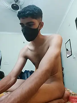 NikhilN247913 online show from April 2026 04:59:01 AM