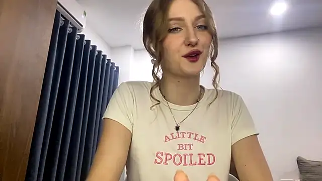 HotCheeseCake online show from February 2026 10:49:02 AM