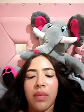 Sexy cloe outdoors online show from February 2026 06:03:01 AM