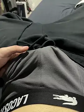 Vireontr1 online show from March 2026 10:57:01 PM