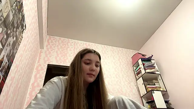 JanineThielman online show from June 2026 01:24:02 PM