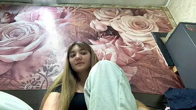 JanineThielman online show from June 2026 06:40:01 AM