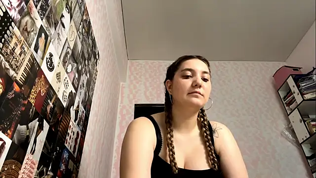 JanineThielman online show from June 2026 10:10:02 AM