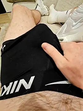 Kiffeur2Tn online show from April 2026 09:16:01 PM