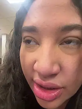 BunnyYT online show from April 2026 07:22:01 PM