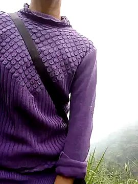 elen8800 online show from March 2026 01:00:02 AM