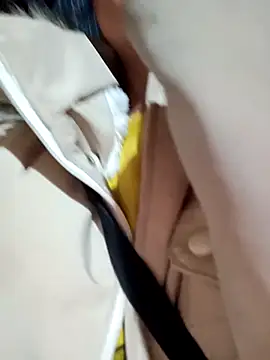 Yuka7700 online show from February 2026 12:15:01 PM