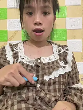 Snapshot of bimbim-bup chatting on April 2026 12:49:01 PM bimbim-bup online show from April 2026 12:49:01 PM