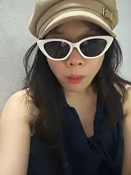 Snapshot of Nancyk6 chatting on April 2026 05:30:01 PM Nancyk6 online show from April 2026 05:30:01 PM