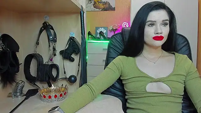 KristiTopxx online show from September 2025 07:28:01 PM