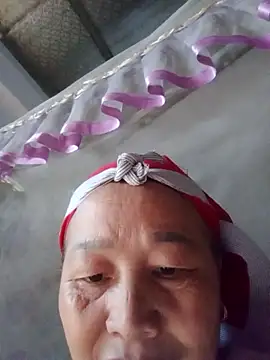 Snapshot of heesuu11 chatting on March 2026 04:51:01 AM heesuu11 online show from March 2026 04:51:01 AM