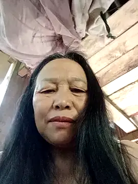 Snapshot of heesuu11 chatting on April 2026 06:19:01 AM heesuu11 online show from April 2026 06:19:01 AM