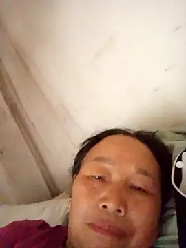 Snapshot of heesuu11 chatting on April 2026 05:45:02 AM heesuu11 online show from April 2026 05:45:02 AM