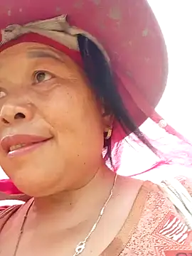 Snapshot of heesuu11 chatting on April 2026 07:26:02 AM heesuu11 online show from April 2026 07:26:02 AM