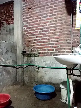 Snapshot of heesuu11 chatting on April 2026 09:04:01 PM heesuu11 online show from April 2026 09:04:01 PM