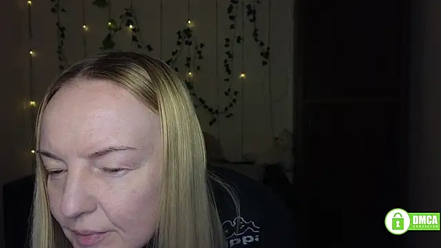 Snapshot of Bella_soulmate chatting on March 2026 12:22:01 PM Bella soulmate online show from March 2026 12:22:01 PM