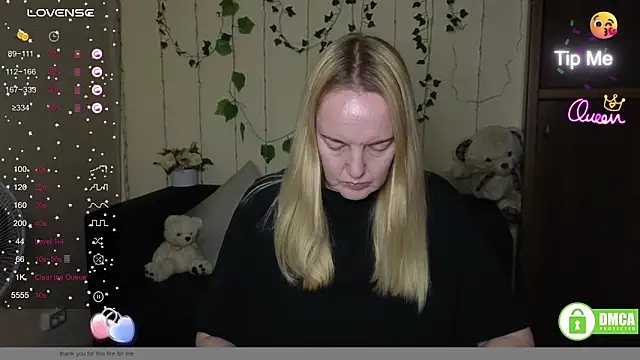 Snapshot of Bella_soulmate chatting on June 2026 05:23:02 AM Bella soulmate online show from June 2026 05:23:02 AM