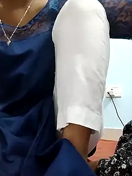 Karishma 88 online show from March 2026 05:02:02 AM