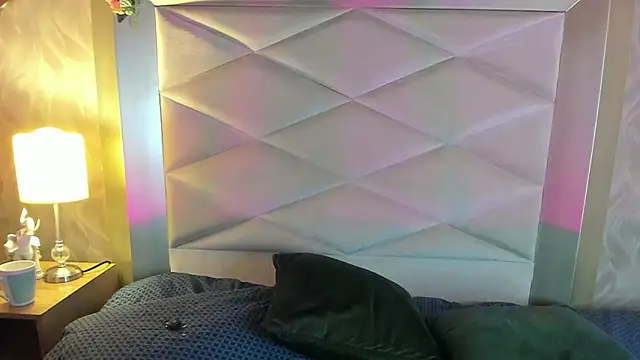 Snapshot of DannyRouds chatting on April 2026 06:19:01 AM DannyRouds online show from April 2026 06:19:01 AM