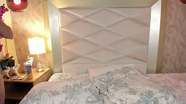 Snapshot of DannyRouds chatting on April 2026 02:01:01 AM DannyRouds online show from April 2026 02:01:01 AM