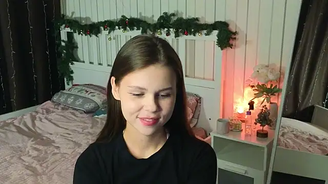 EarthaLevra online show from February 2026 07:15:01 PM