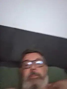 MemorableVector66 online show from February 2026 01:41:01 PM