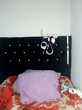 Emily Rouse23 online show from April 2026 03:28:02 AM