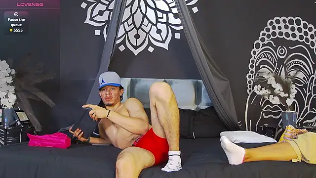 Luna Dante fox online show from March 2026 02:54:02 PM