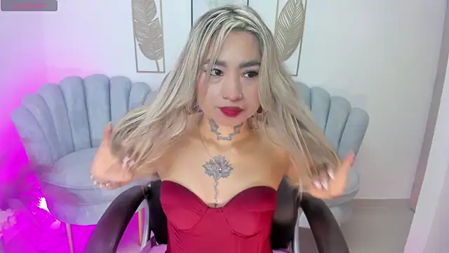mystic nova  online show from May 2026 11:27:02 AM