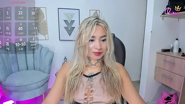 mystic nova  online show from May 2026 11:39:01 AM