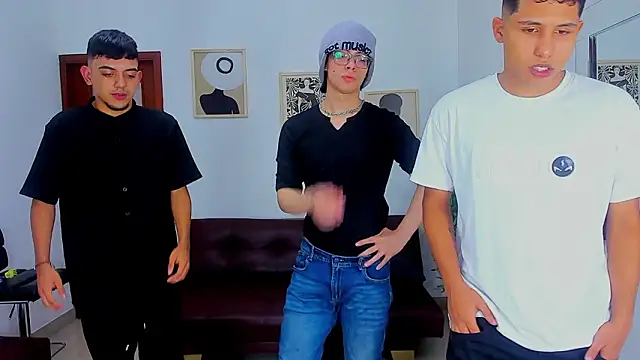 nobodyknows01 online show from March 2026 07:54:01 PM