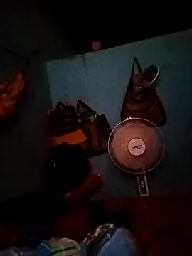 Romyo611 online show from April 2026 06:28:02 AM