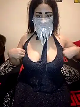 madleen Mm online show from February 2026 09:38:02 PM